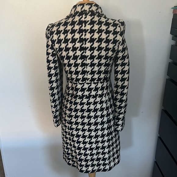 Tailored coat - Picture 4 of 5